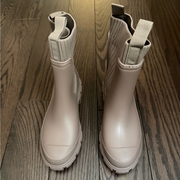 Women's Taupe Winter Rain Boots - Picture 2 of 5